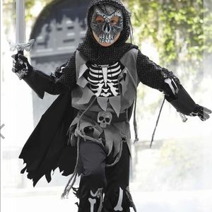 Skeleton Knight Costume from Chasing Fireflies.